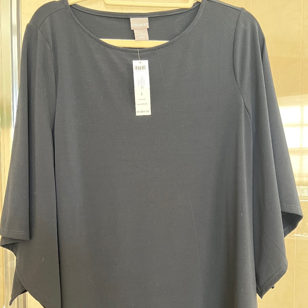 Chicos Ladies BLACK knit top with winged sleeves Chicos size 1 or MED